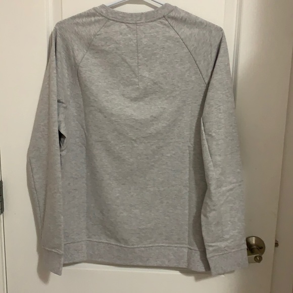 Lululemon Sweatshirt - Picture 2 of 16